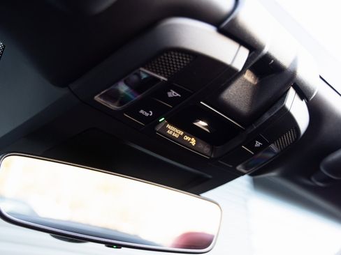 Certified 2023 Porsche 911 Carrera GTS image 21