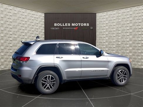 Certified 2021 Jeep Grand Cherokee Limited image 3