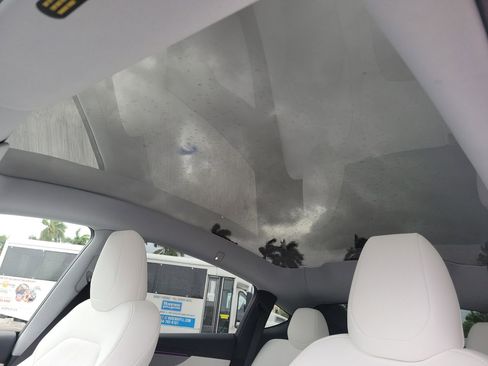 Used 2026 Tesla Model Y 2WD image 24