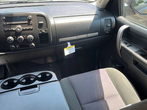 Used 2013 Chevrolet Silverado 2500 LT w/ Suspension Package, Off-Road AWD/4WD image 27