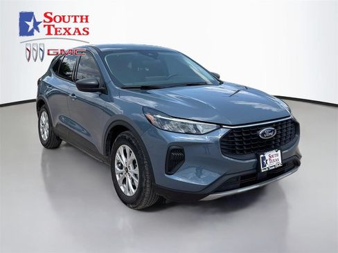 Used 2025 Ford Escape Active w/ Tech Pack #1 FWD image 1