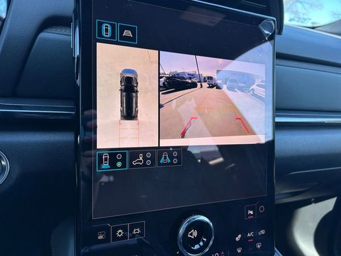 New 2026 GMC Terrain AT4 w/ Technology Package II AWD/4WD image 19