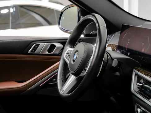 Used 2025 BMW X6 xDrive40i AWD/4WD image 18