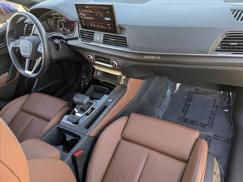 Certified 2025 Audi Q5 2.0T Premium Plus image 20