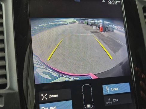 Used 2019 Volvo XC90 T5 Momentum w/ Multimedia Package AWD/4WD image 18