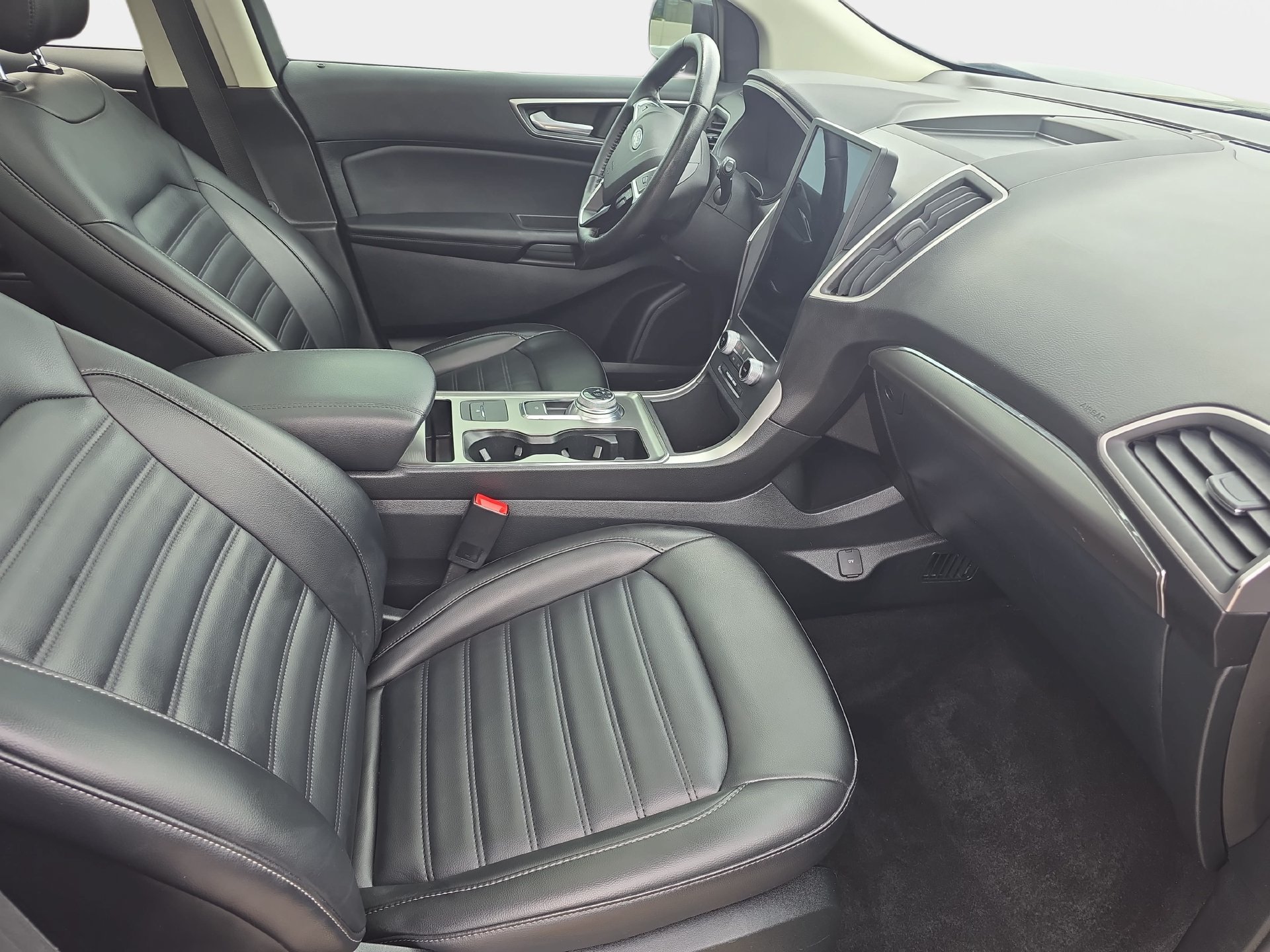 Used 2022 Ford Edge SEL w/ Convenience Package AWD/4WD image 10