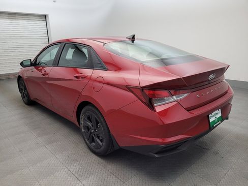 Used 2023 Hyundai Elantra SEL FWD image 5