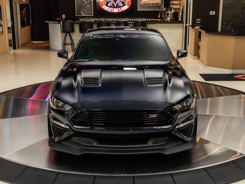 Used 2021 Ford Mustang GT Premium w/ GT Performance Package RWD image 8
