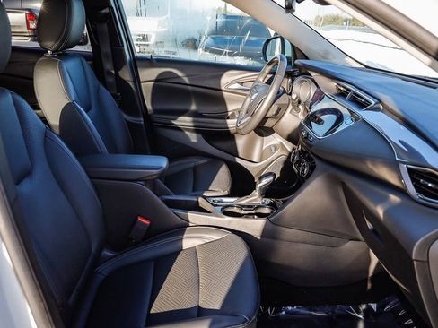 Used 2023 Buick Encore GX Essence w/ Experience Buick Package FWD image 21
