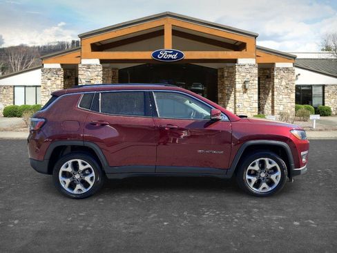 Used 2021 Jeep Compass Limited AWD/4WD image 5