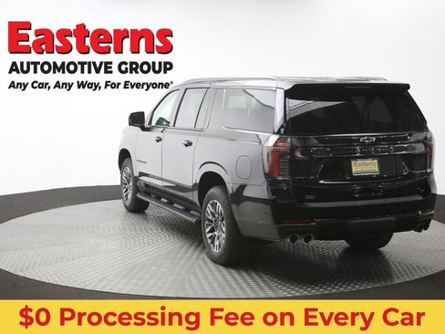 Used 2025 Chevrolet Suburban Z71 AWD/4WD image 68