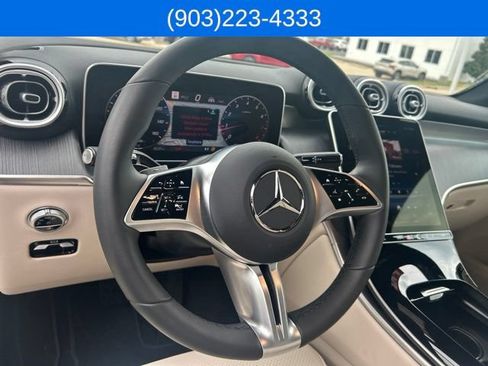 Used 2026 Mercedes-Benz GLC 300 image 24