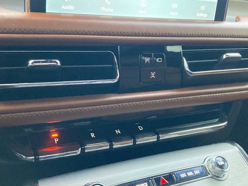 Used 2021 Lincoln Aviator Reserve w/ Equipment Group 210A image 24