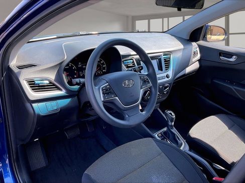 Used 2018 Hyundai Accent SE FWD image 17