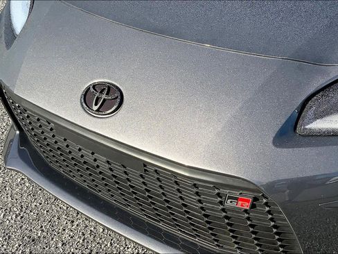 Used 2023 Toyota GR86 Premium image 27