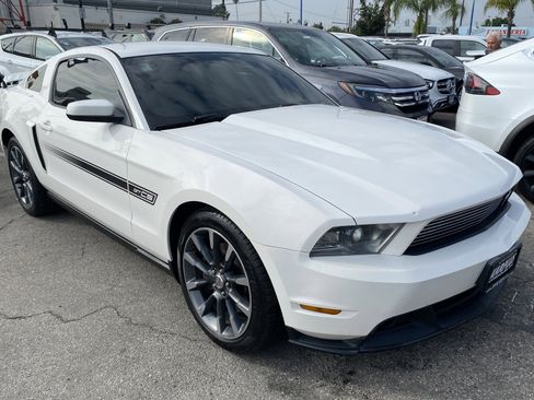 Used 2011 Ford Mustang GT Premium w/ Electronics Pkg image 5