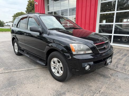 Used 2006 Kia Sorento 4WD image 2