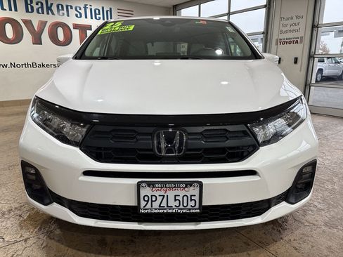 Used 2025 Honda Odyssey EX-L image 5