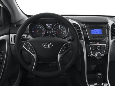Used 2017 Hyundai Elantra GT w/ Value Edition Package 02 image 10