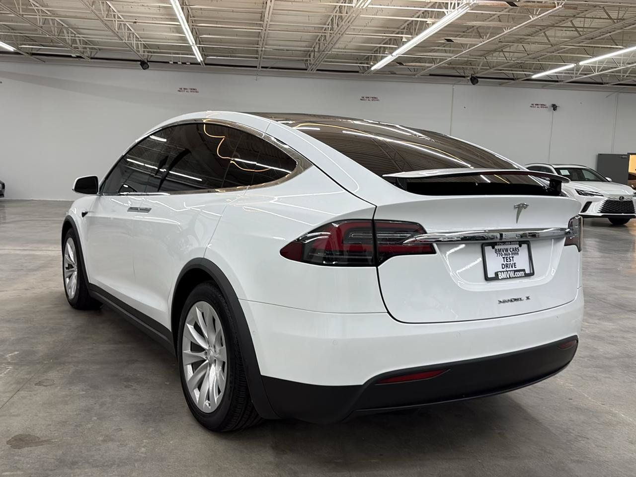 Used 2018 Tesla Model X 75D AWD/4WD image 10