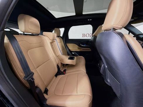 Used 2022 Lincoln Corsair Reserve w/ Equipment Group 201A image 33