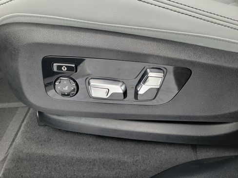 New 2026 BMW X7 xDrive40i image 16