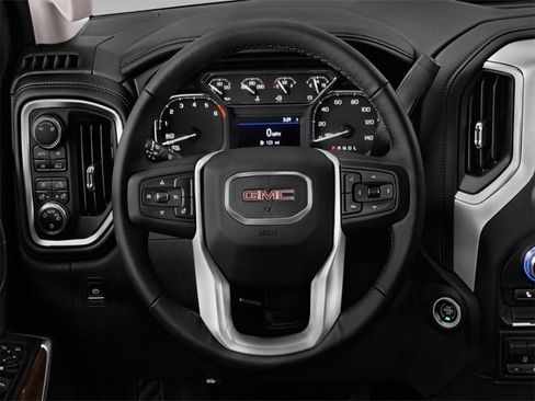 Used 2022 GMC Sierra 1500 Elevation w/ LPO, Elevation Black Package image 8
