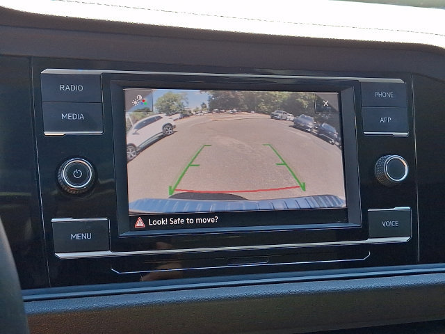 Used 2023 Volkswagen Jetta SE w/ Panoramic Sunroof Package FWD image 24