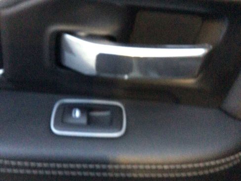 Used 2024 RAM 3500 Laramie image 20