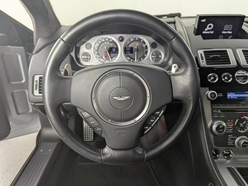 Used 2015 Aston Martin DB9 Coupe RWD image 14