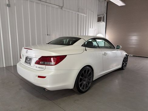 Used 2011 Lexus IS 350C image 14