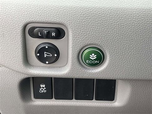 Used 2018 Honda Pilot EX-L image 18