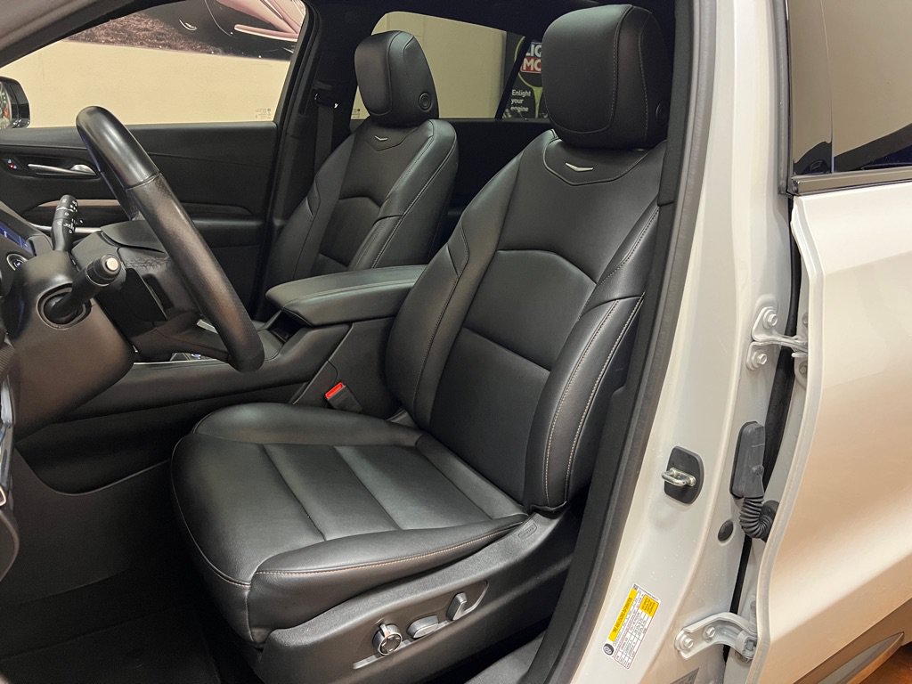 Used 2023 Cadillac XT4 Sport w/ Driver Assist Package AWD/4WD image 30