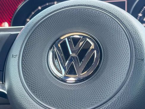 Used 2018 Volkswagen GTI S FWD image 22