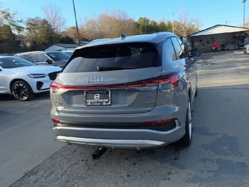 Used 2023 Audi Q4 e-tron Premium Plus image 11