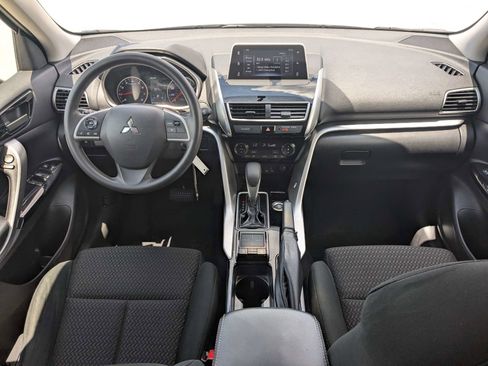 Used 2018 Mitsubishi Eclipse Cross LE AWD/4WD image 18