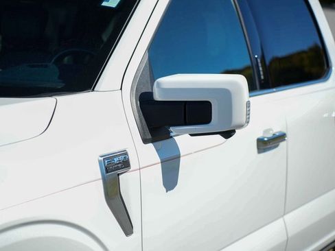 Used 2021 Ford F150 Limited image 11