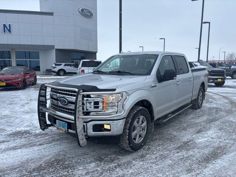Used 2018 Ford F150 XLT w/ Equipment Group 302A Luxury image 3