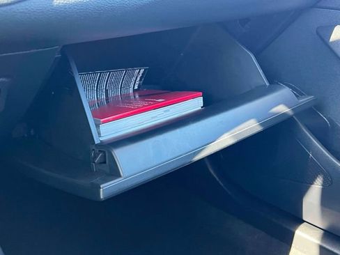 Used 2024 Toyota Corolla LE image 30