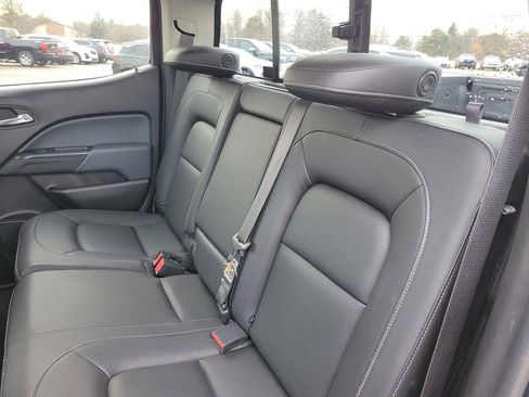 Used 2018 Chevrolet Colorado Z71 image 30