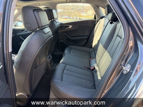 Used 2019 Audi A4 2.0T Premium image 16