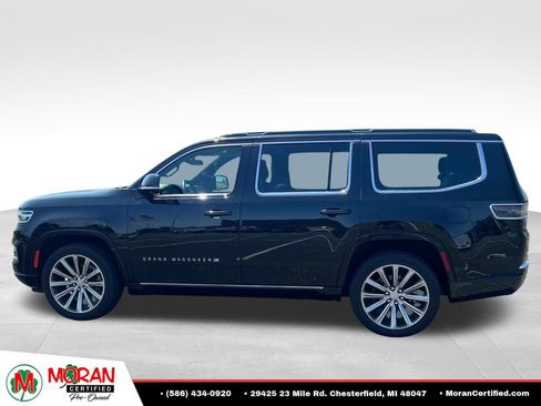 Used 2023 Jeep Grand Wagoneer Series II AWD/4WD image 2