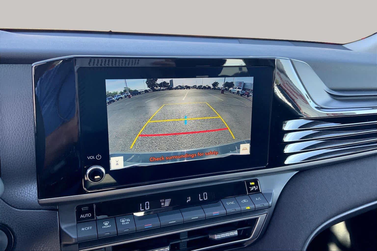 Used 2025 Toyota Camry LE FWD image 27