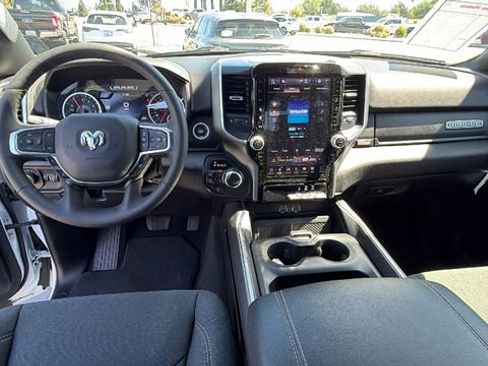 Used 2025 RAM 1500 Big Horn AWD/4WD image 20