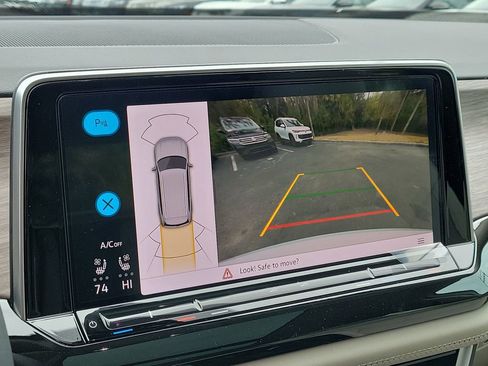 New 2026 Volkswagen Atlas SEL image 20