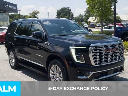 Used 2025 GMC Yukon Denali AWD/4WD image 3