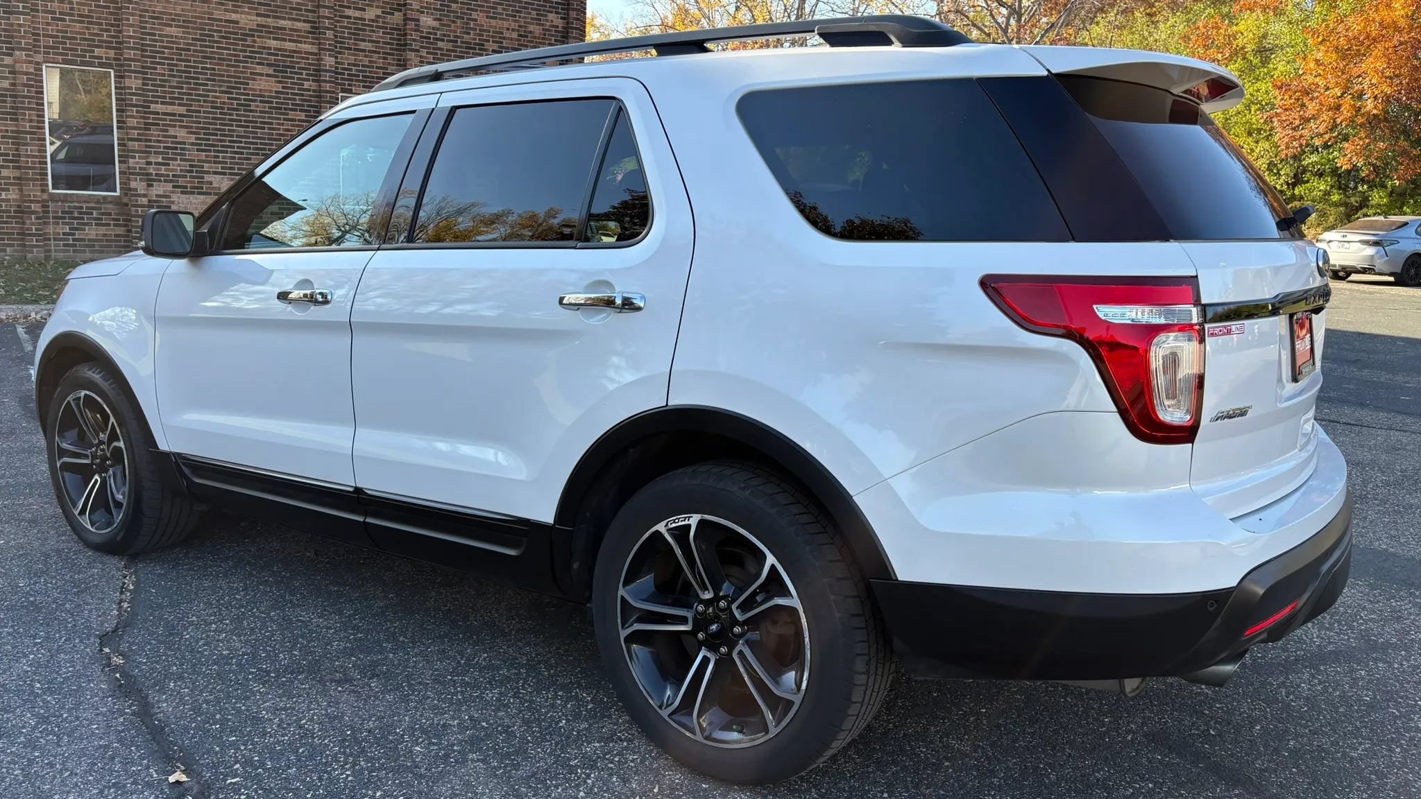 Used 2014 Ford Explorer Sport w/ Equipment Group 401A AWD/4WD image 6