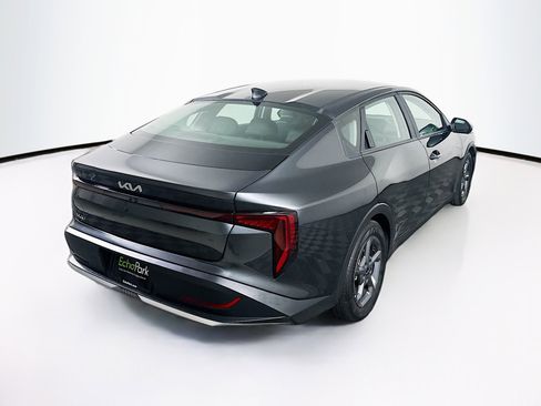 Used 2025 Kia K4 FWD image 9