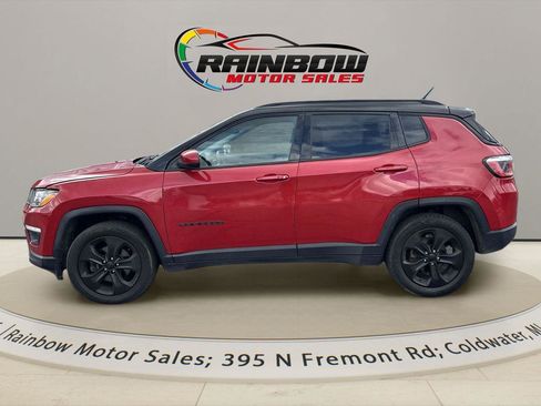 Used 2018 Jeep Compass Latitude w/ Popular Equipment Group image 4