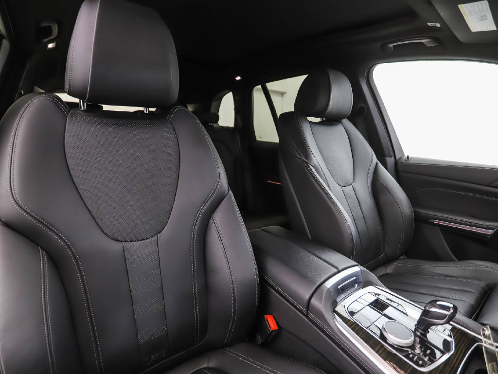 Used 2020 BMW X5 xDrive40i w/ Premium Package AWD/4WD image 31